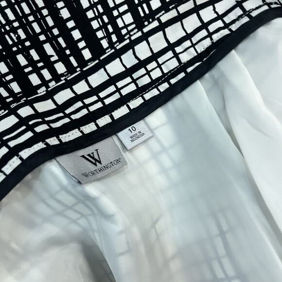Worthington Skirt size 10 Ivory Black Plaid Pleated Knee A Line Stretch Modest - Picture 8 of 8